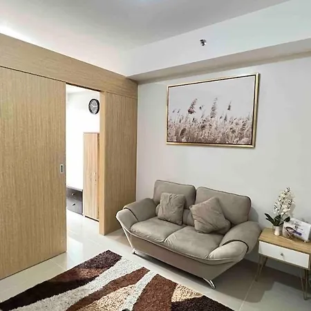 1-Bedroom Condo With Wifi,Near Sm North